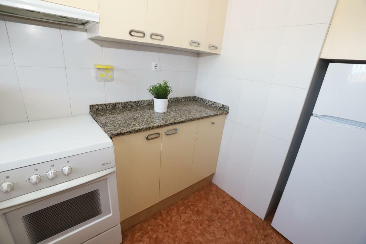 Costa Daurada Apartaments - Pompeyo Cambrils Bagian luar foto